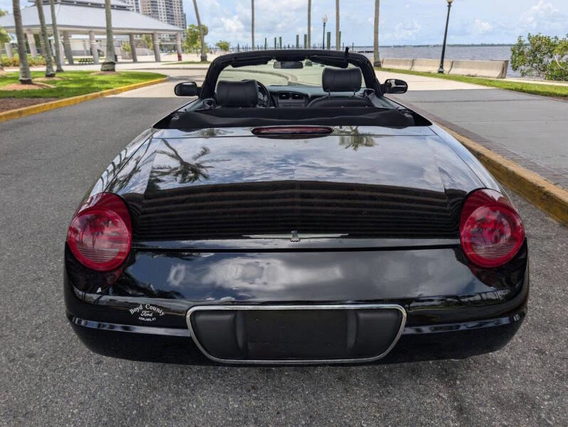 2005 Ford Thunderbird 11th Gen - Image 7 of 28
