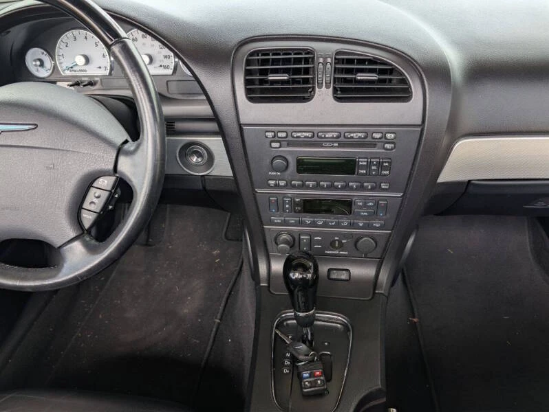2005 Ford Thunderbird 11th Gen - Image 19 of 28