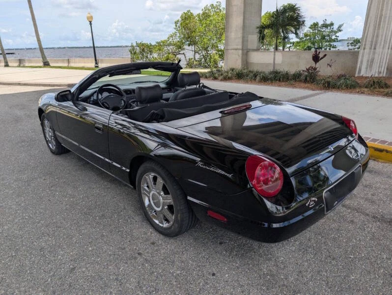 2005 Ford Thunderbird 11th Gen - Image 8 of 28