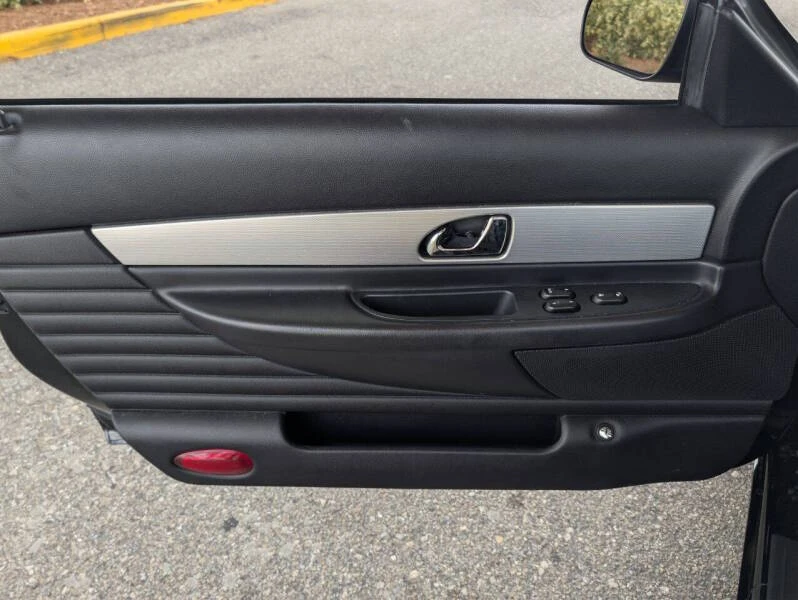 2005 Ford Thunderbird 11th Gen - Image 11 of 28