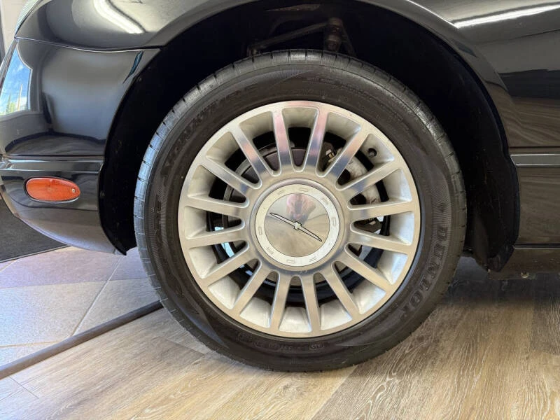 2005 Ford Thunderbird 11th Gen - Image 13 of 15