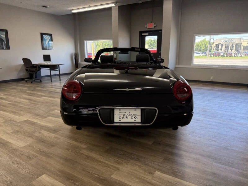 2005 Ford Thunderbird 11th Gen - Image 5 of 15