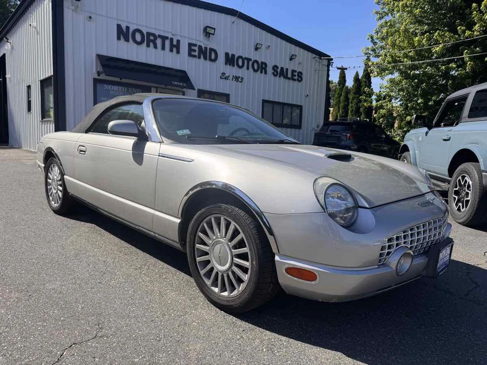 2005 Ford Thunderbird 11th Gen - Image 3 of 10
