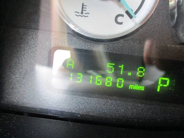 2005 Ford Thunderbird - Image 29 of 31