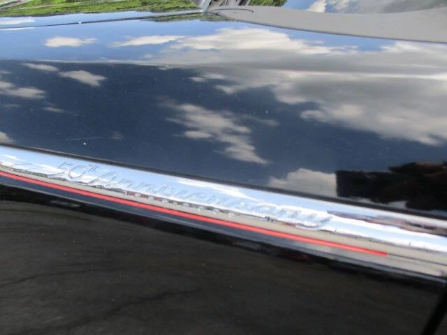 2005 Ford Thunderbird - Image 11 of 31