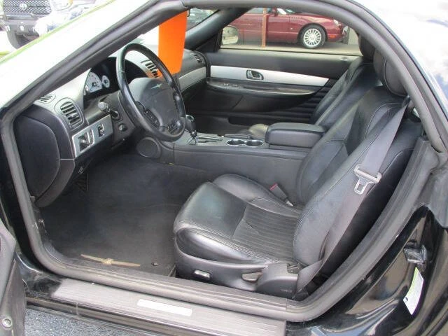 2005 Ford Thunderbird - Image 16 of 31