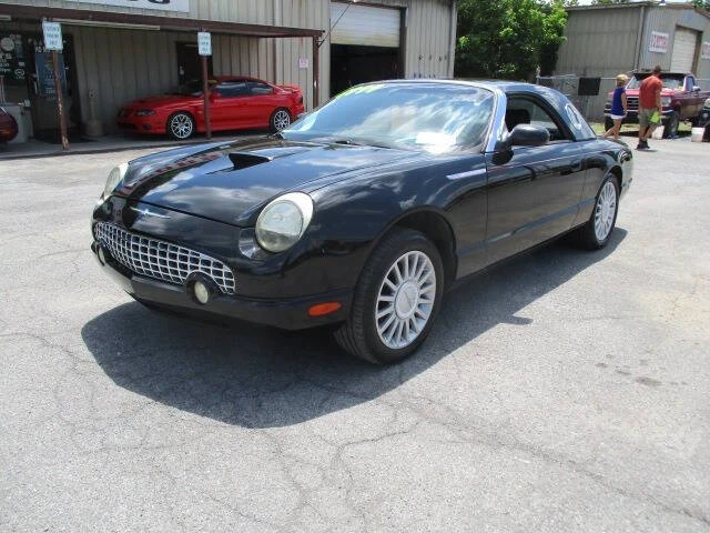 2005 Ford Thunderbird - Image 3 of 31