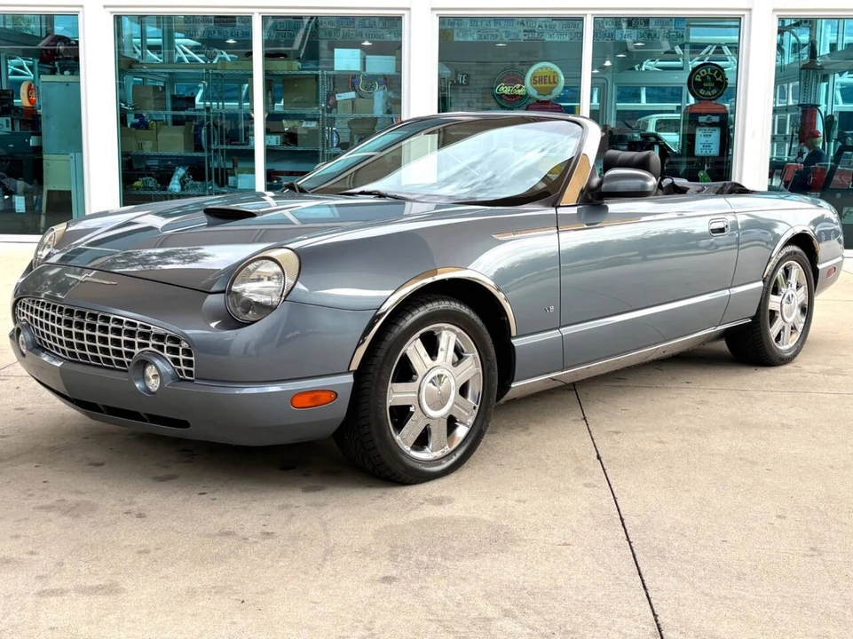 2005 Ford Thunderbird 11th Gen - Image 11 of 31