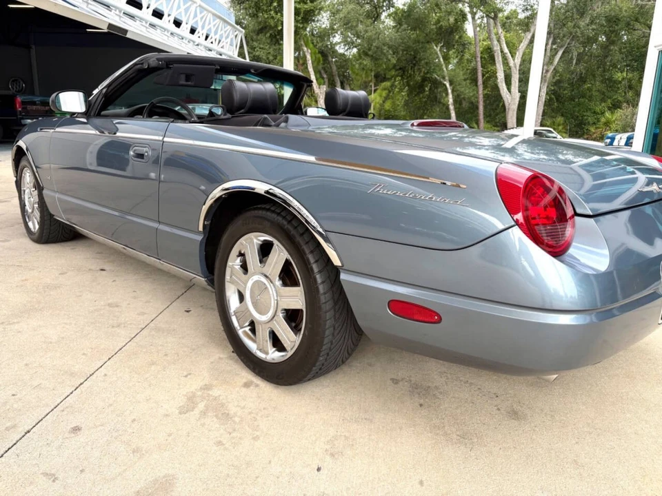 2005 Ford Thunderbird 11th Gen - Image 15 of 31