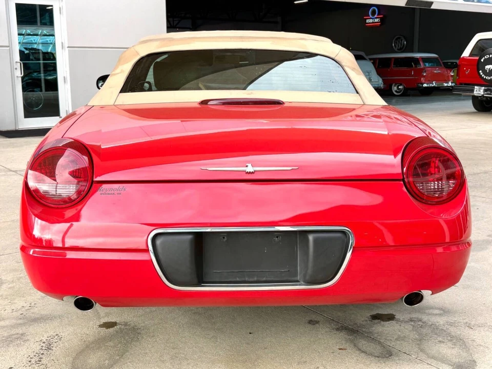 2005 Ford Thunderbird 11th Gen - Image 27 of 31