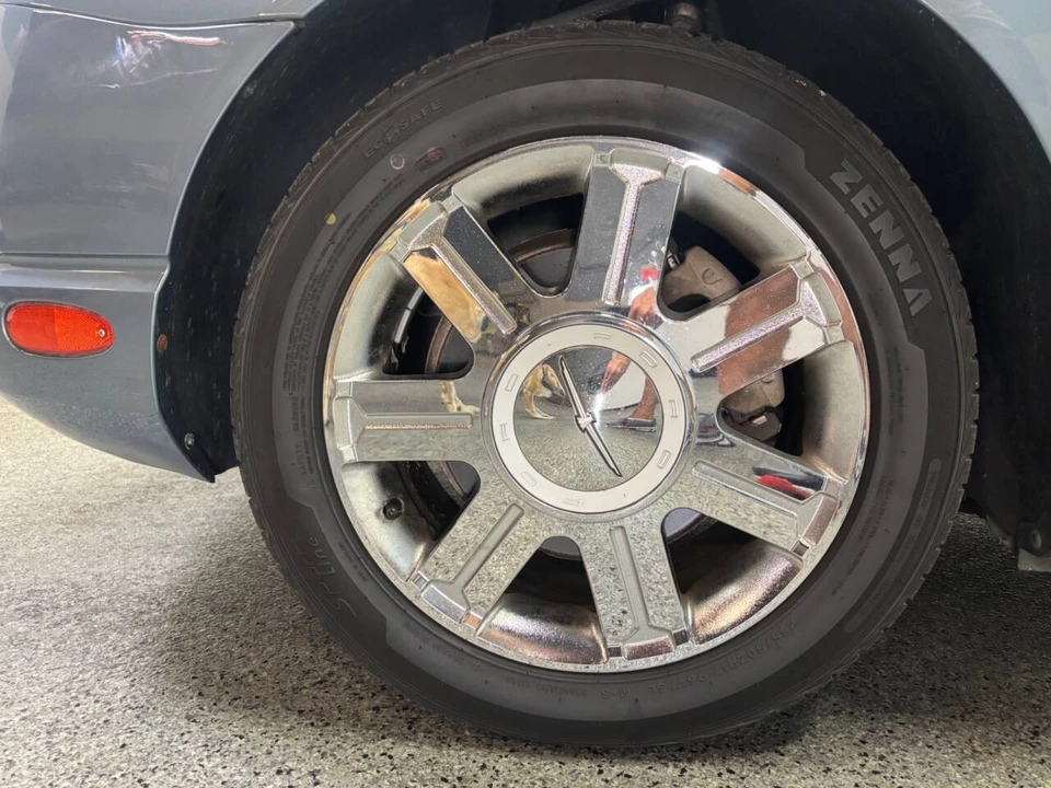 2005 Ford Thunderbird 11th Gen - Image 10 of 31