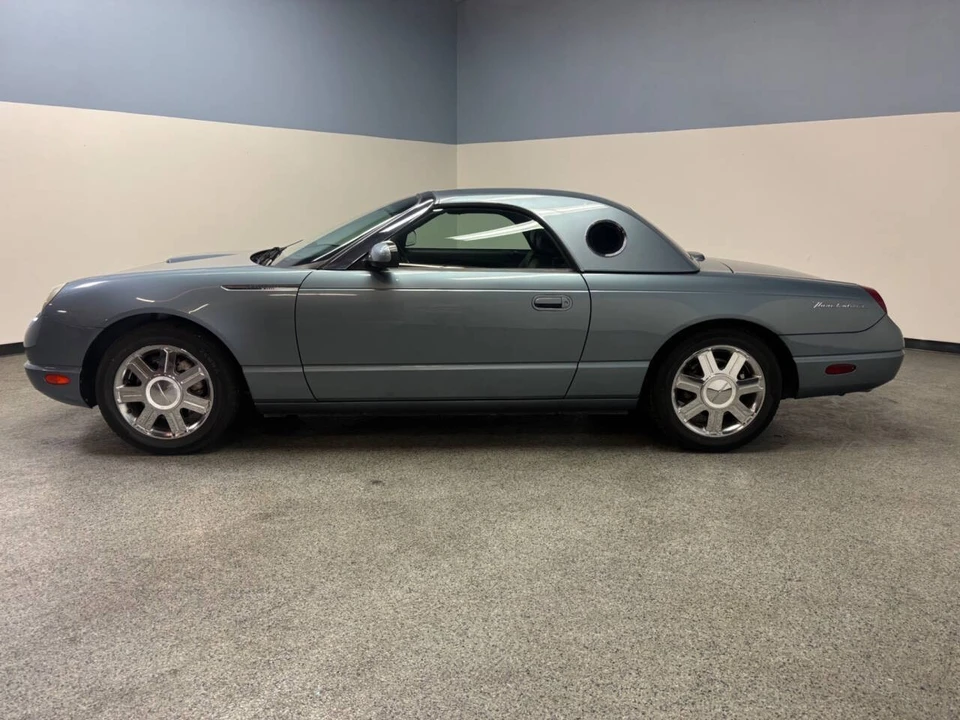 2005 Ford Thunderbird 11th Gen - Image 4 of 31