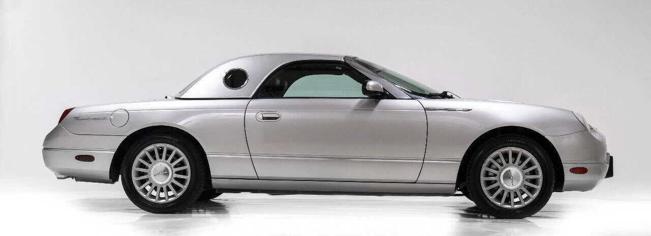 2005 Ford Thunderbird 11th Gen - Image 6 of 31