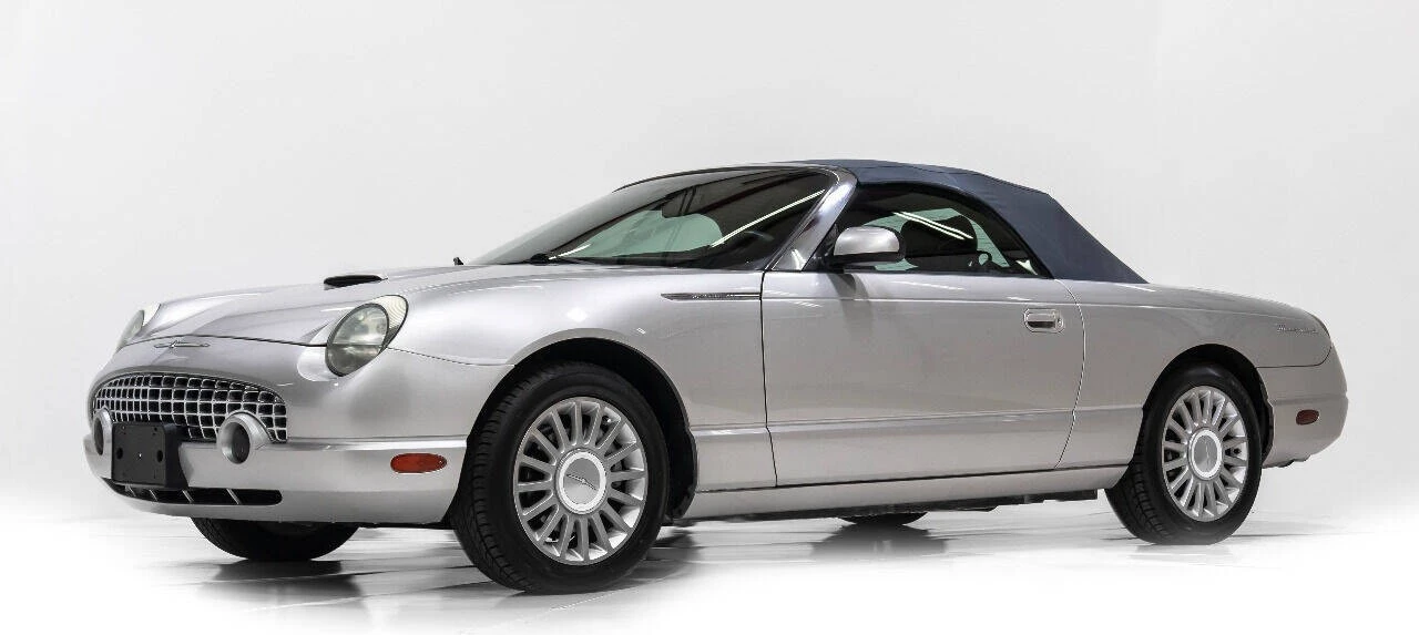 2005 Ford Thunderbird 11th Gen - Image 3 of 12