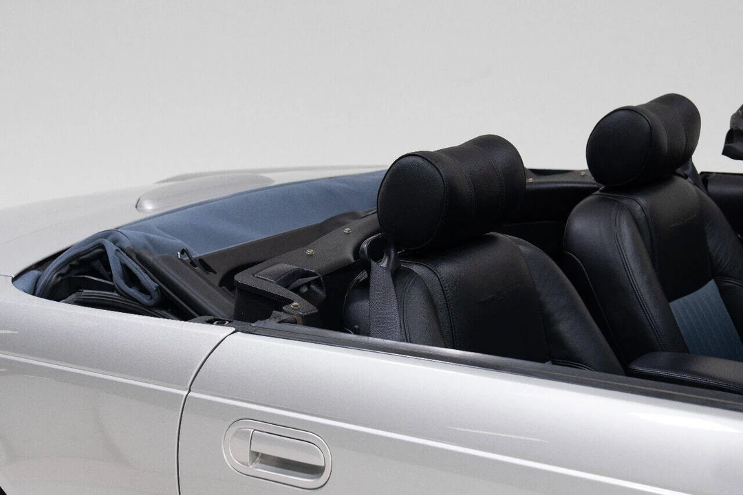 2005 Ford Thunderbird 11th Gen - Image 25 of 31