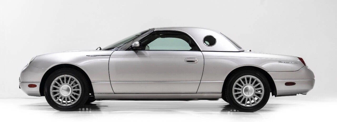 2005 Ford Thunderbird 11th Gen - Image 8 of 12