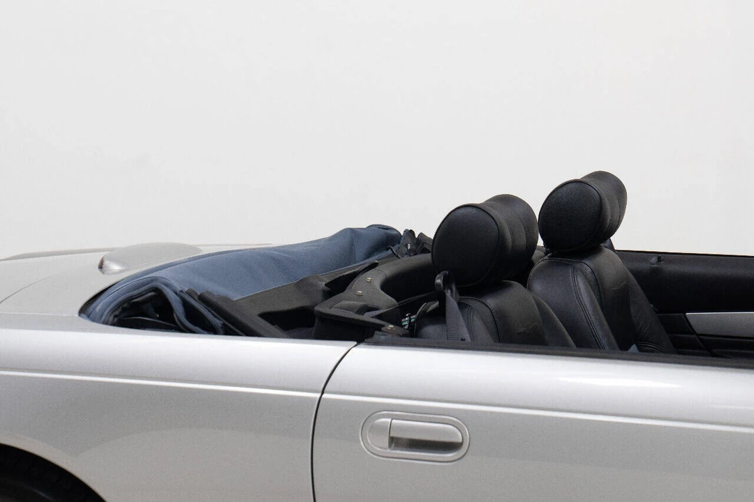 2005 Ford Thunderbird 11th Gen - Image 23 of 31