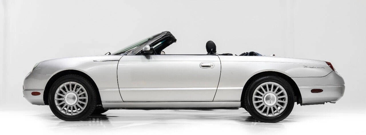 2005 Ford Thunderbird 11th Gen - Image 7 of 31