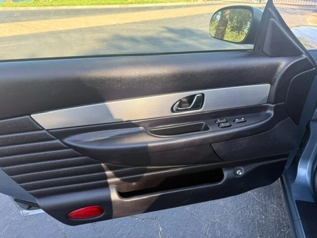 2005 Ford Thunderbird 11th Gen - Image 15 of 15