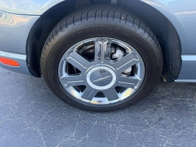 2005 Ford Thunderbird 11th Gen - Image 9 of 15