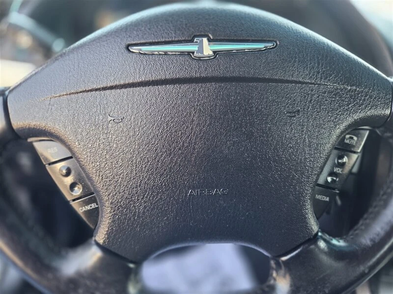 2005 Ford Thunderbird 11th Gen - Image 14 of 20
