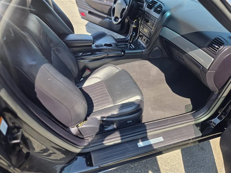 2005 Ford Thunderbird 11th Gen - Image 18 of 20