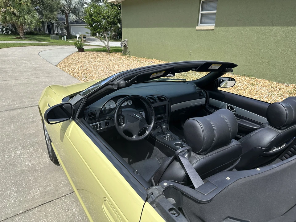 2005 Ford Thunderbird 11th Gen - Image 24 of 31