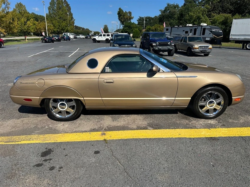 2005 Ford Thunderbird 11th Gen - Image 3 of 17