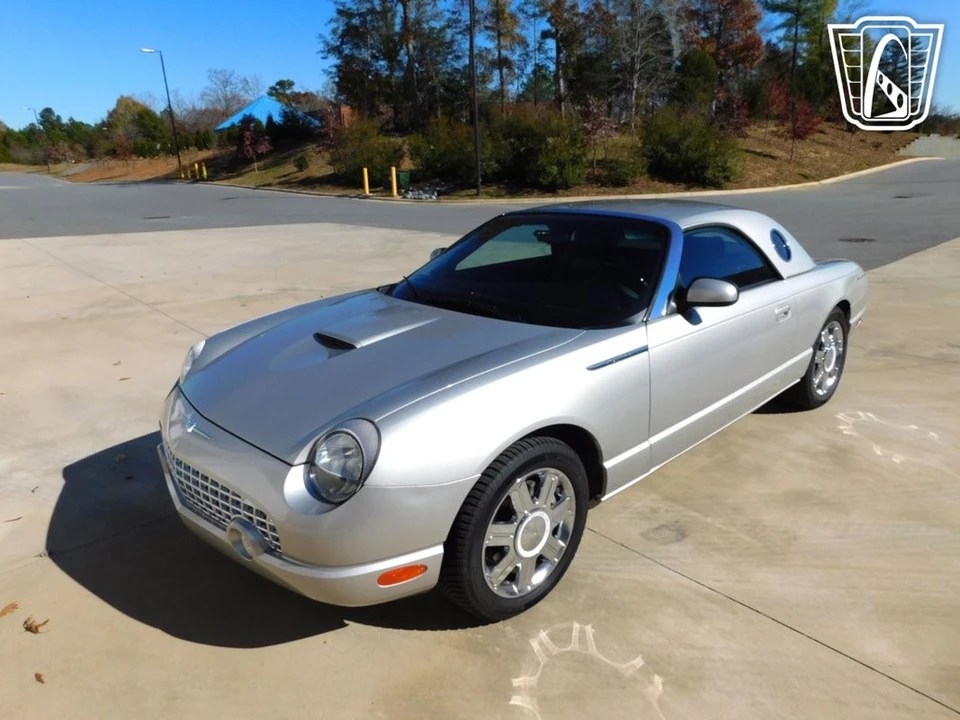 2005 Ford Thunderbird 11th Gen - Image 9 of 21