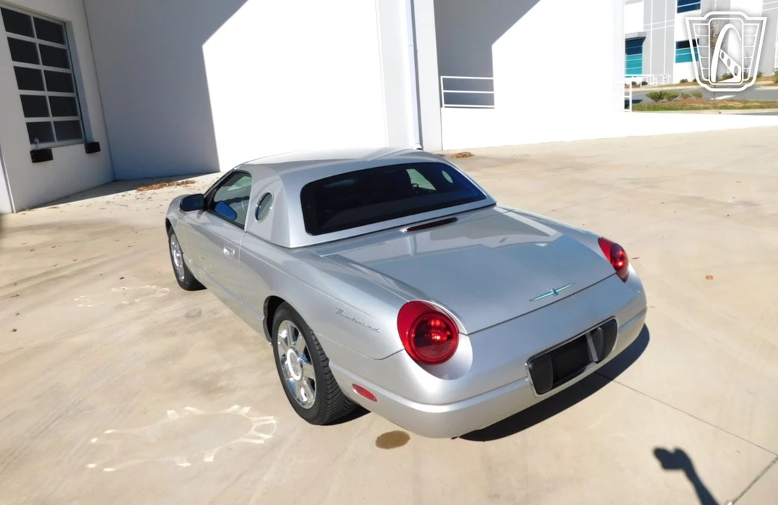 2005 Ford Thunderbird 11th Gen - Image 21 of 21