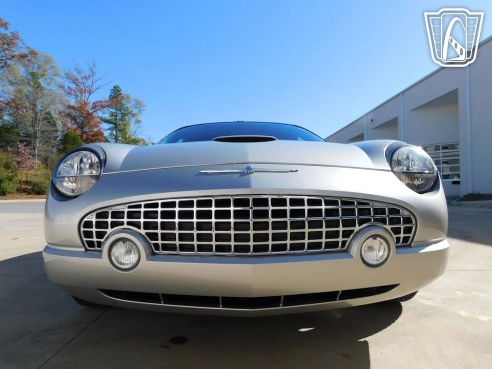 2005 Ford Thunderbird 11th Gen - Image 4 of 21