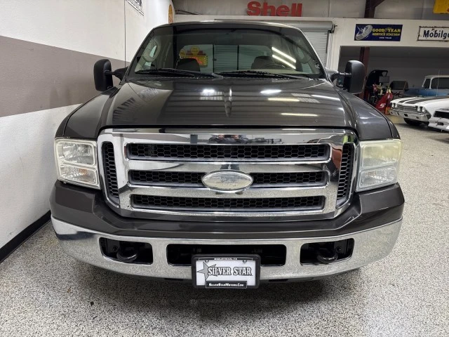 2005 Ford Super Duty 1st Gen - Image 2 of 21