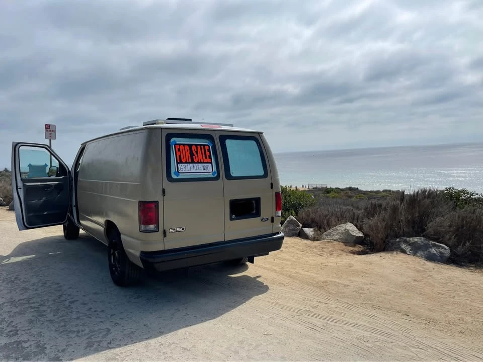 2005 Ford Econoline Van - Image 5 of 13