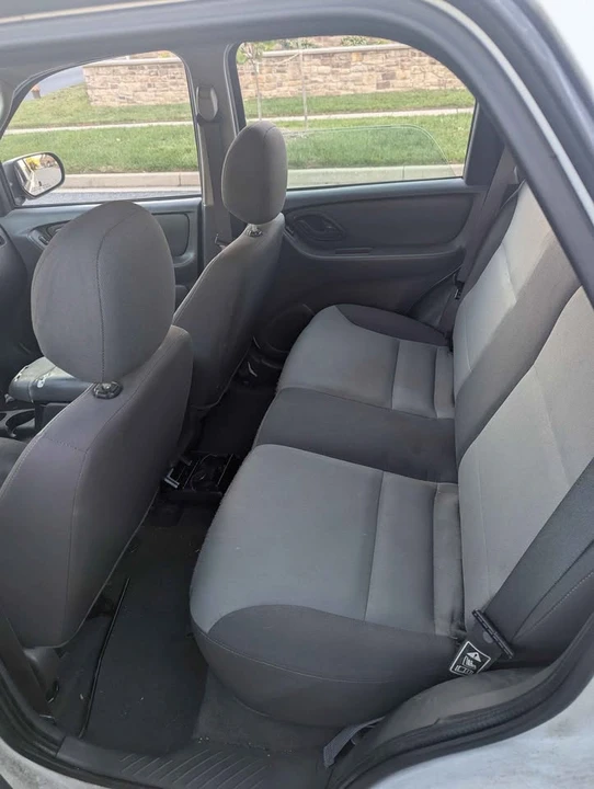 2005 Ford Escape - Image 6 of 7