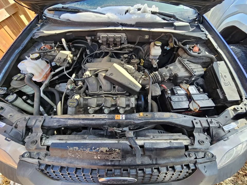 2005 Ford Escape - Image 4 of 6