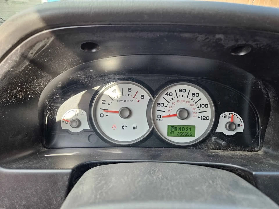2005 Ford Escape - Image 5 of 6