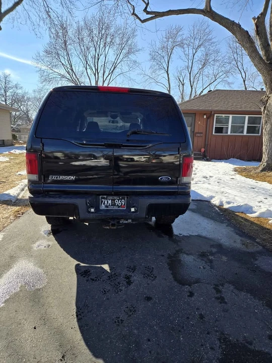 2005 Ford Excursion - Image 3 of 7