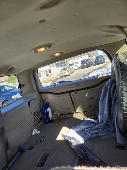 2005 Ford Excursion - Image 7 of 7