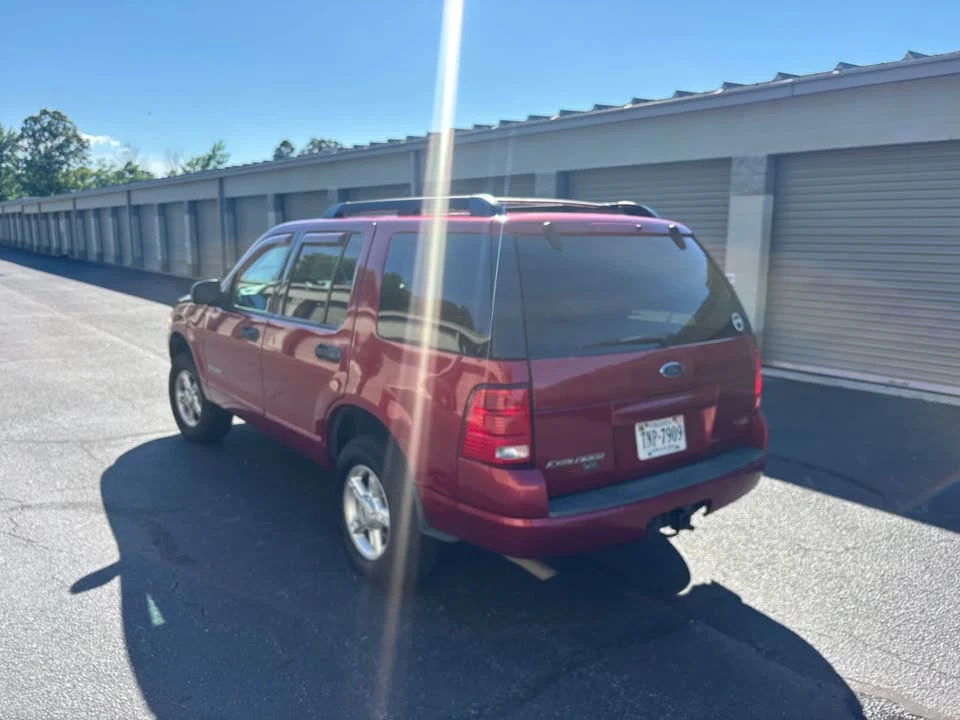 2005 Ford Explorer 3rd Gen - Image 5 of 6