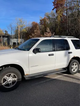 2005 Ford Explorer 3rd Gen - Image 2 of 12