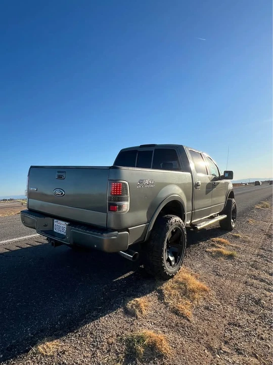 2005 Ford F-150 11th Gen - Image 5 of 8