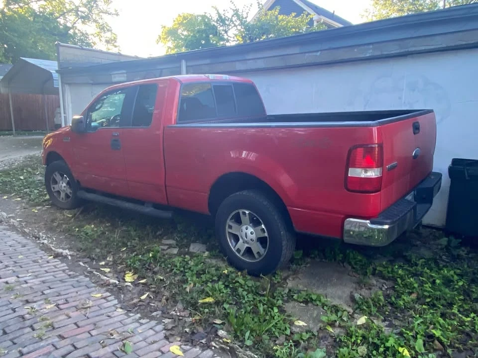 2005 Ford F-150 11th Gen - Image 2 of 3