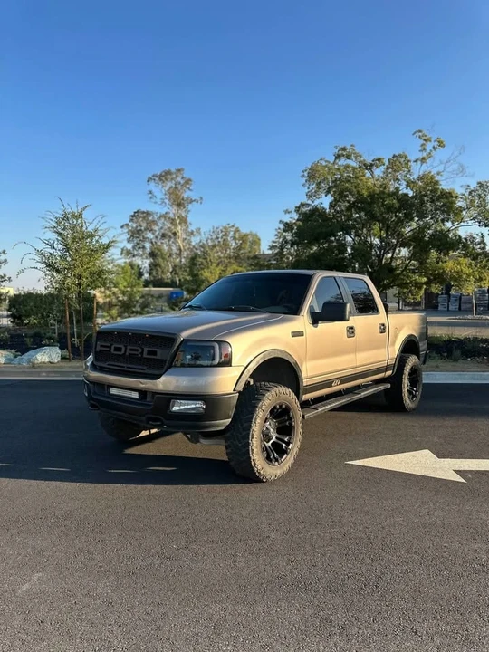2005 Ford F-150 11th Gen - Image 2 of 16