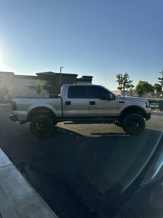 2005 Ford F-150 11th Gen - Image 3 of 16