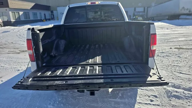 2005 Ford F-150 Lariat
