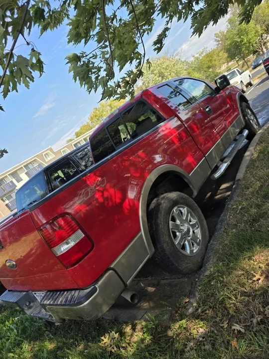 2005 Ford F-150 11th Gen - Image 2 of 10