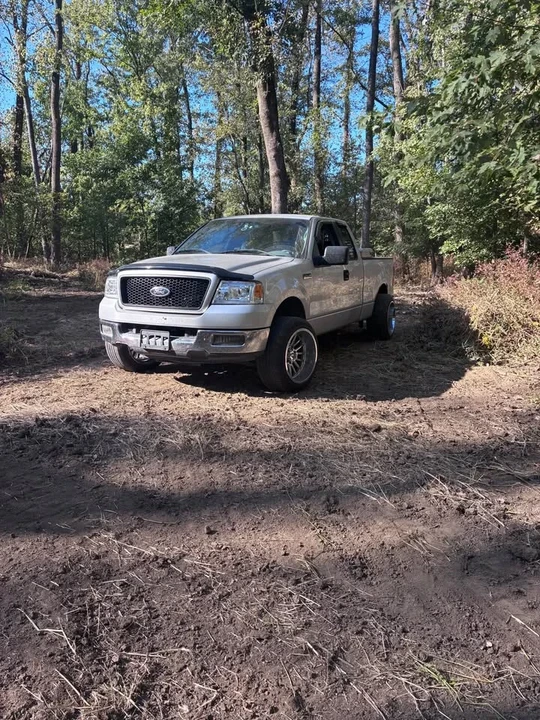 2005 Ford F-150 11th Gen - Image 5 of 8