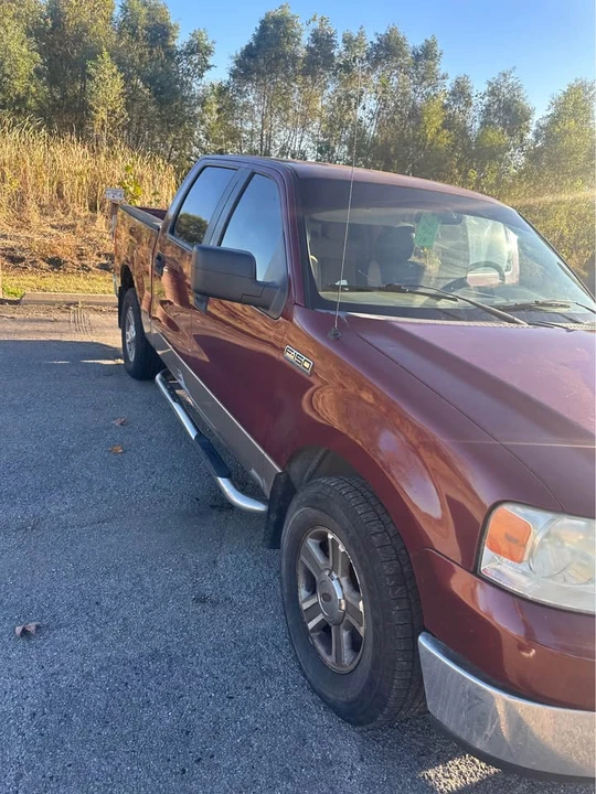 2005 Ford F-150 11th Gen - Image 2 of 11