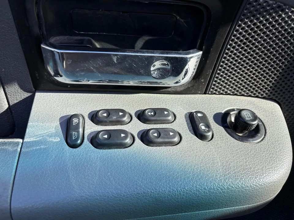 2005 Ford F-150 11th Gen - Image 8 of 9