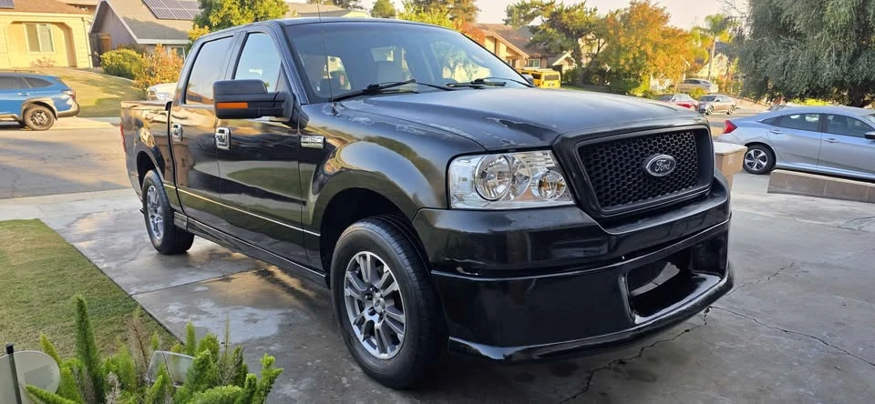 2005 Ford F-150 11th Gen - Image 2 of 11